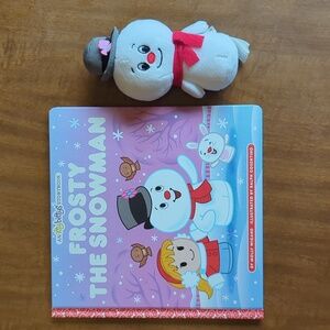 Hallmarks Itty Bitty Frosty the Snowman Story Set.